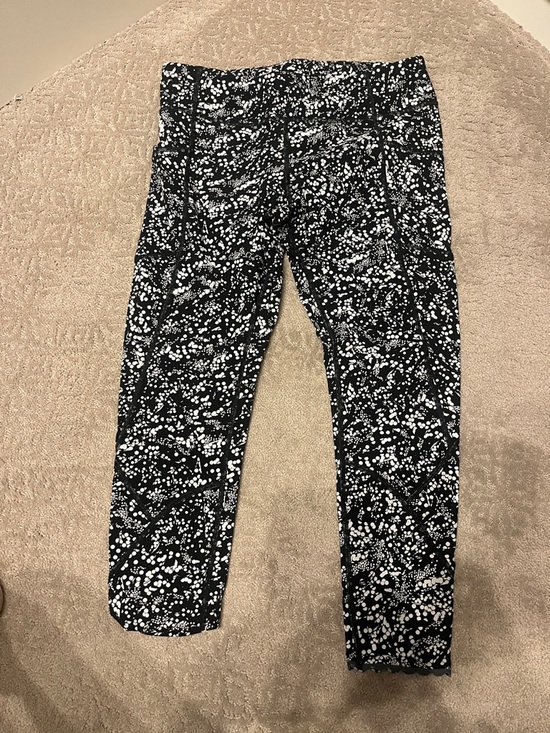 lululemon athletica Pants - Vintage hem Lulu leggings 10